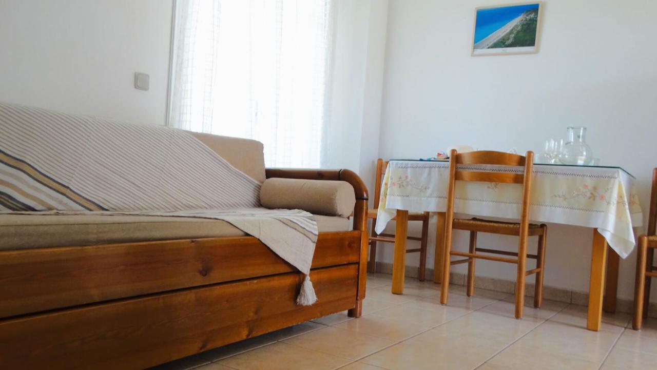 Agrambeli Rooms & Apartments Lefkada City Luaran gambar