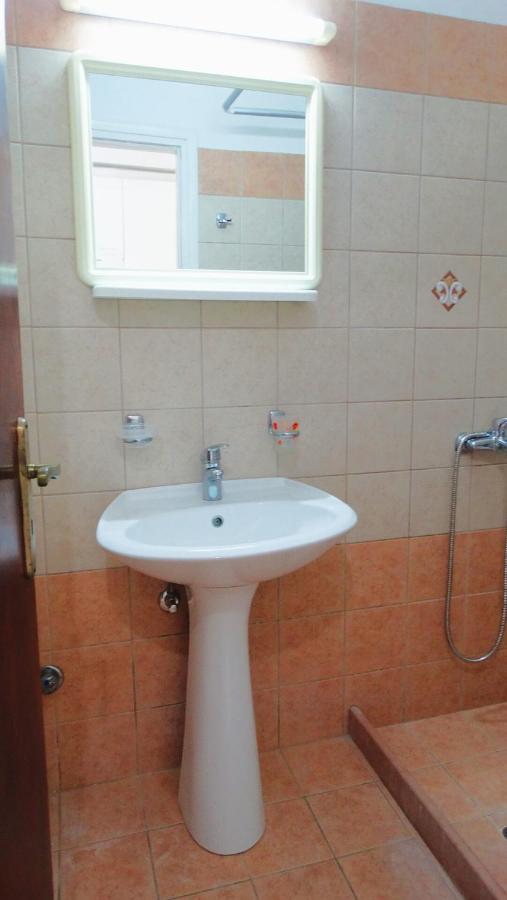 Agrambeli Rooms & Apartments Lefkada City Luaran gambar