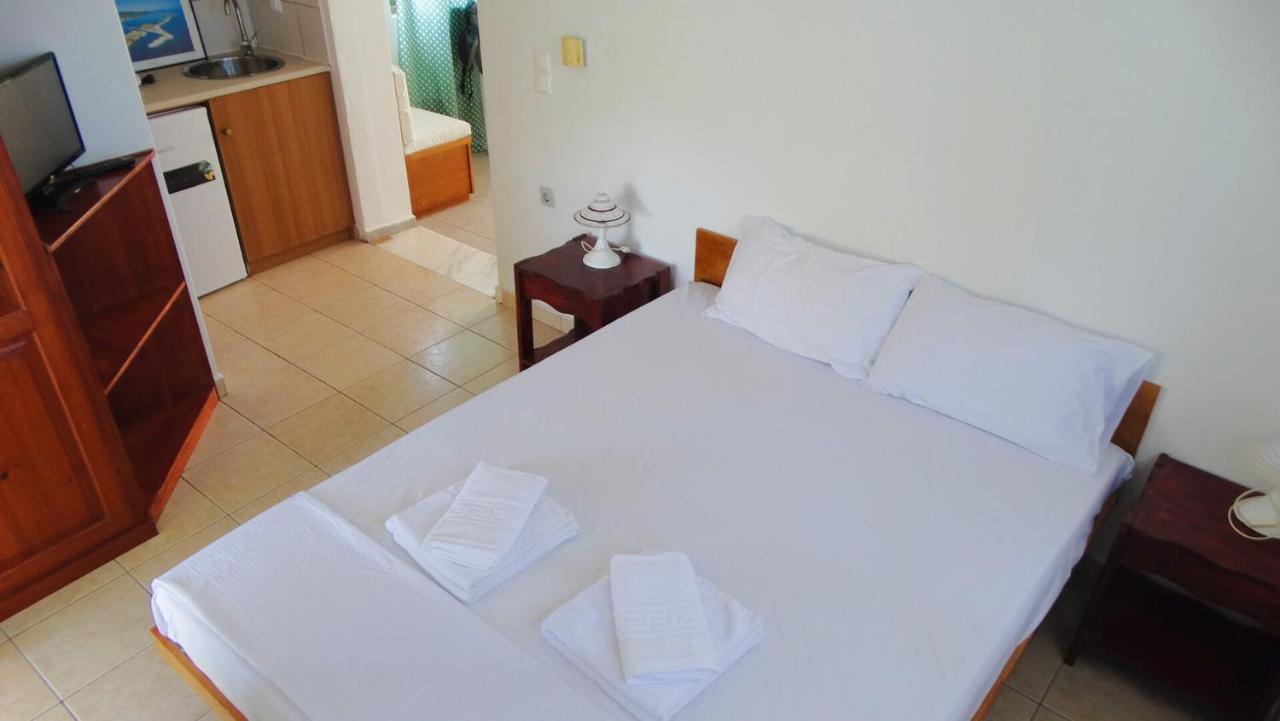 Agrambeli Rooms & Apartments Lefkada City Luaran gambar
