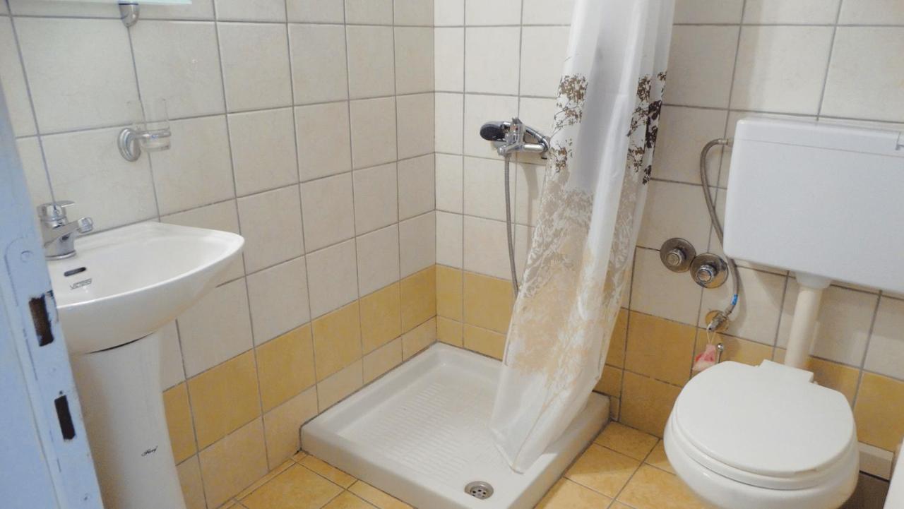 Agrambeli Rooms & Apartments Lefkada City Luaran gambar